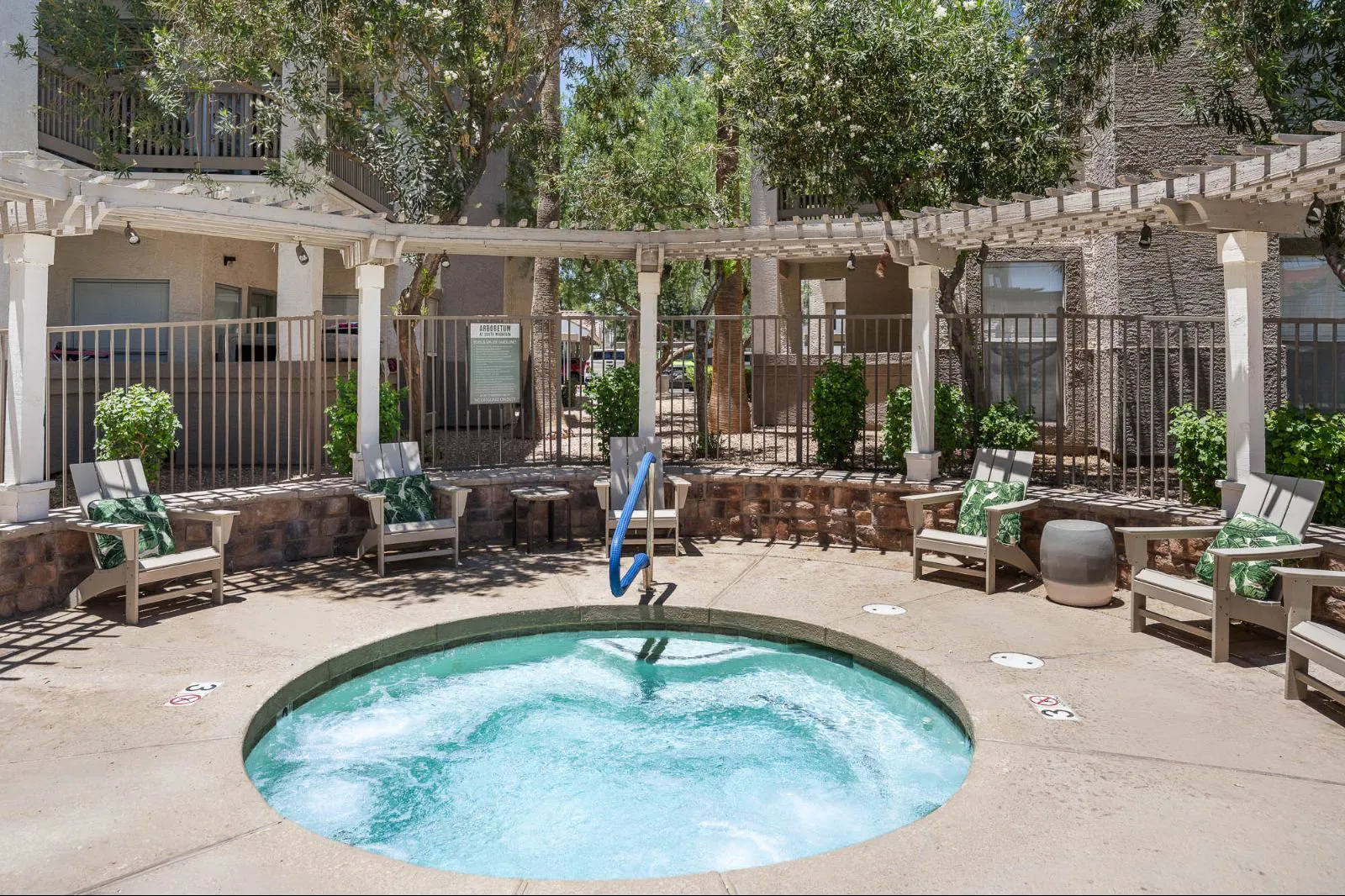 Spa and hot tub at Arboretum at South Mountain.