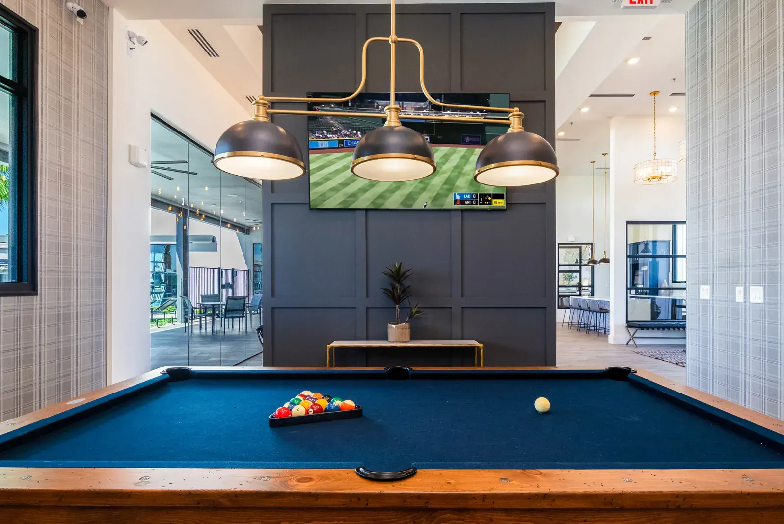 Bella Encanta Pooltable