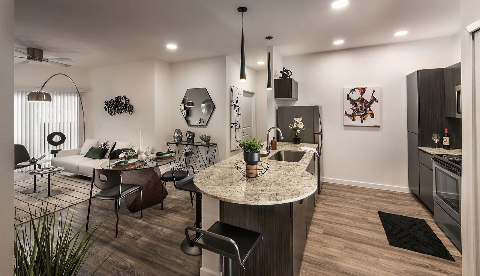 Villa Vita Apartments Amenities | Resort-Style Living in Peoria, AZ