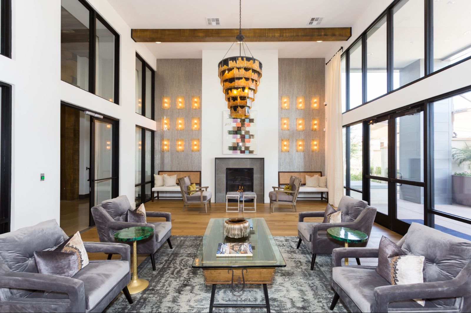 Luxury Apartment Homes | Avant at Fashion Center in Chandler, AZ