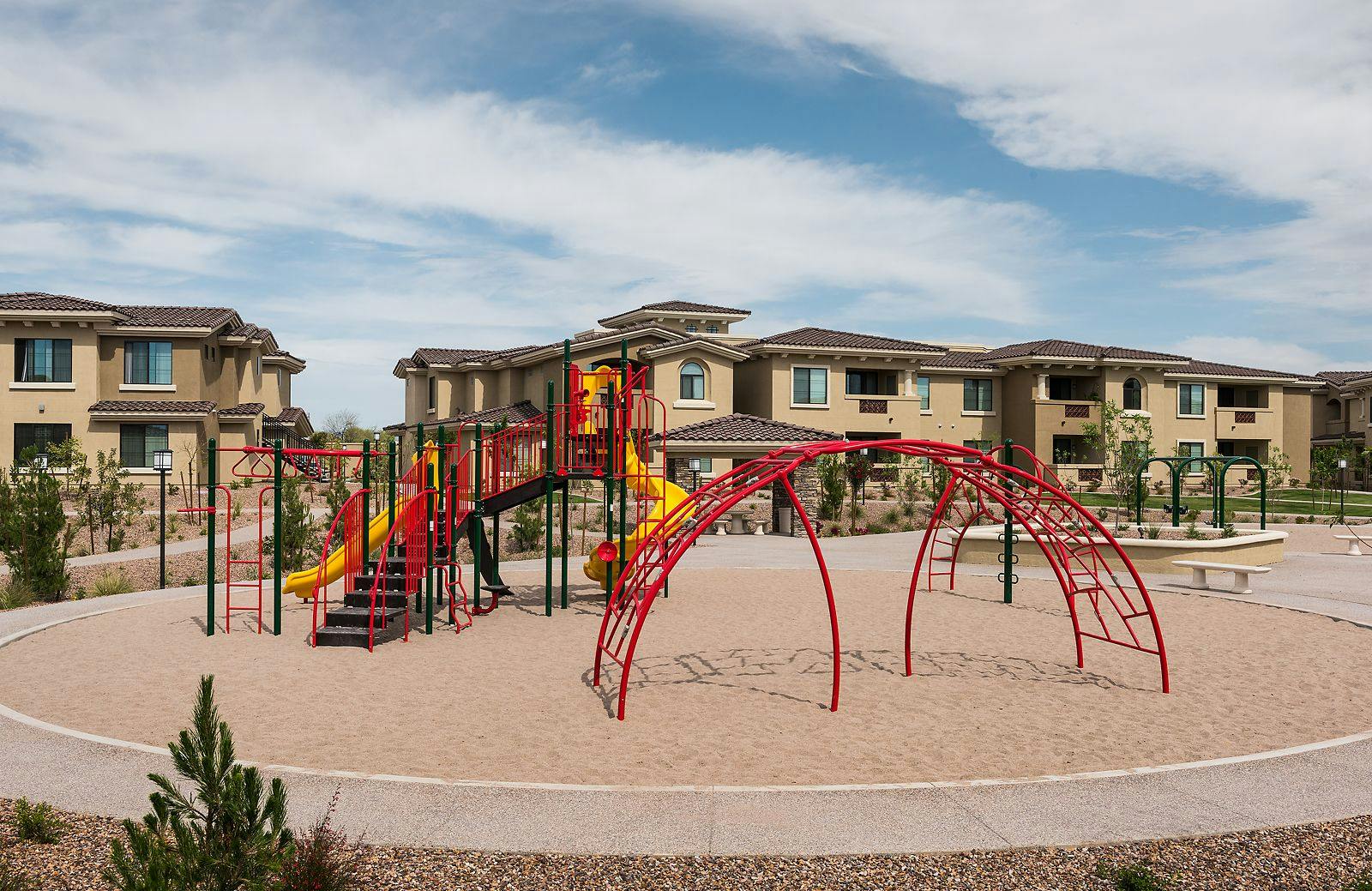Luxury Apartment Homes San Valencia in Chandler, AZ