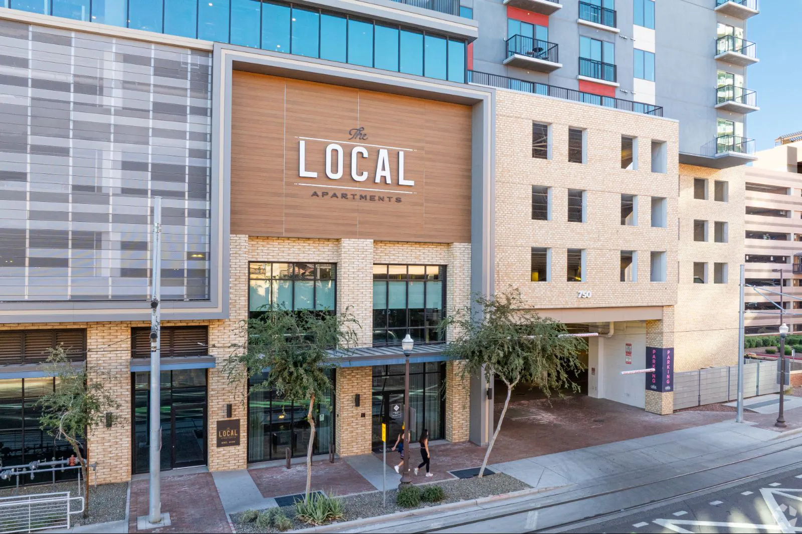 The Local Neighborhood | Dining, Shopping & Parks in Tempe, AZ