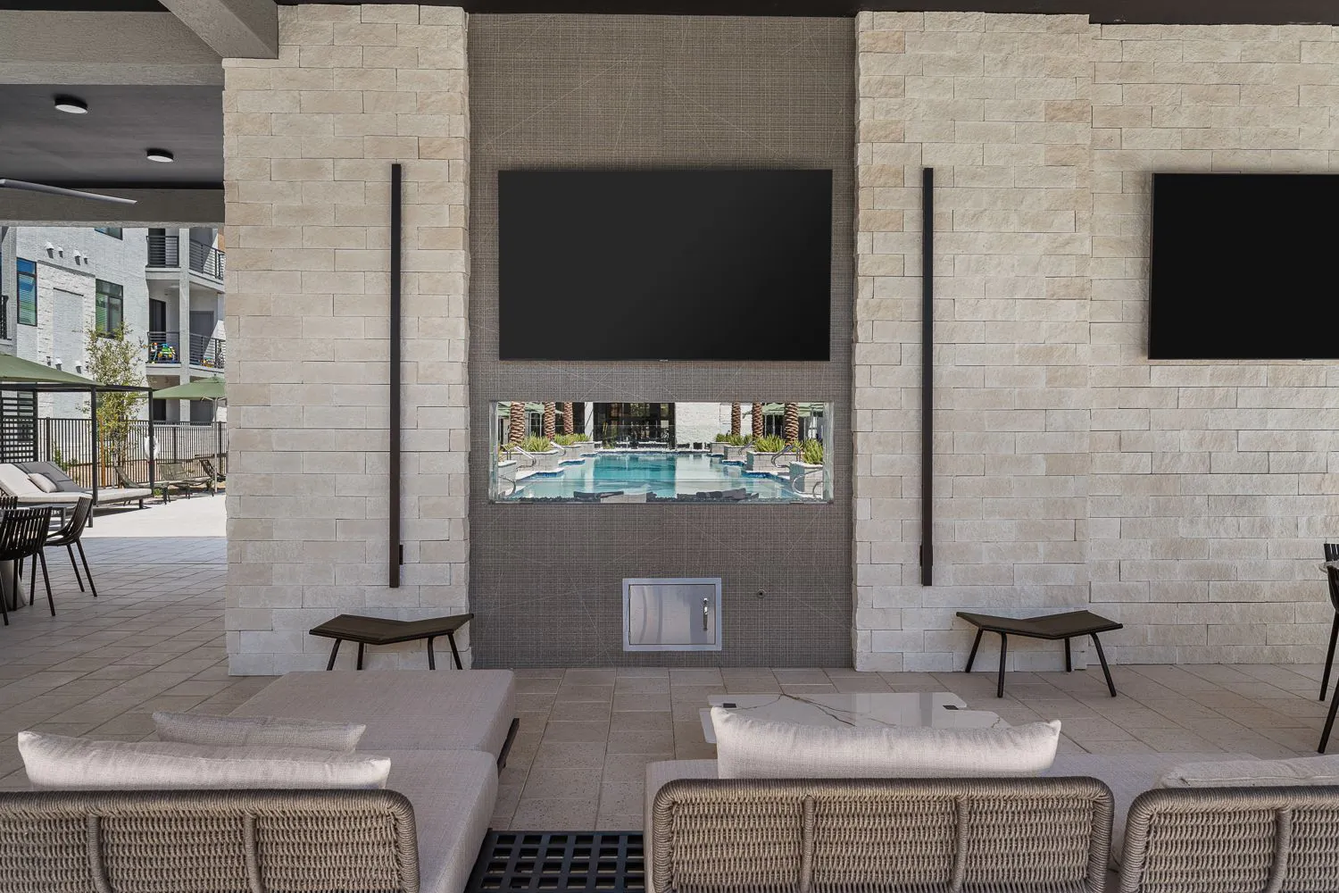 Shared outdoor space at The M at Shadow Mountain.